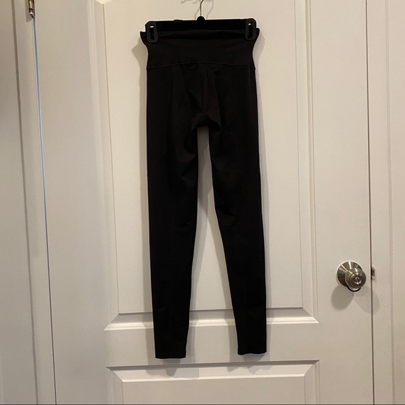 Spanx Active Booty Boost Full-Length Leggings - Picture 4 of 4